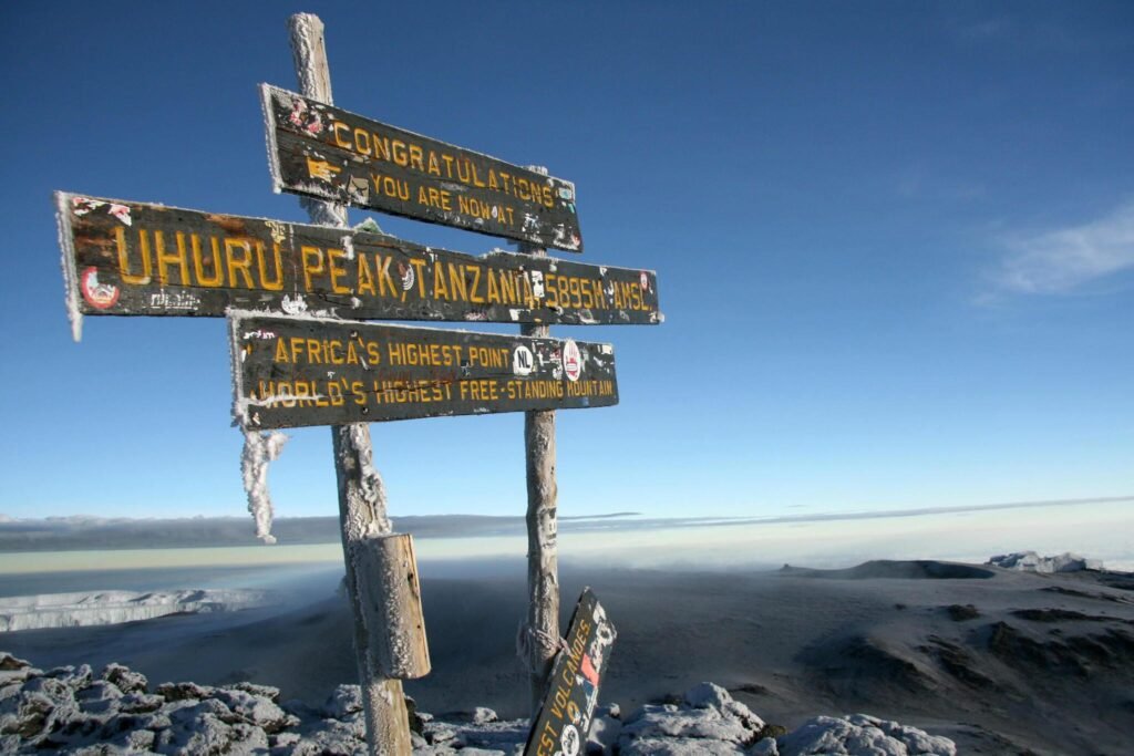 The Best 6 Days Machame Route on Mount Kilimanjaro | Climbing Specialist